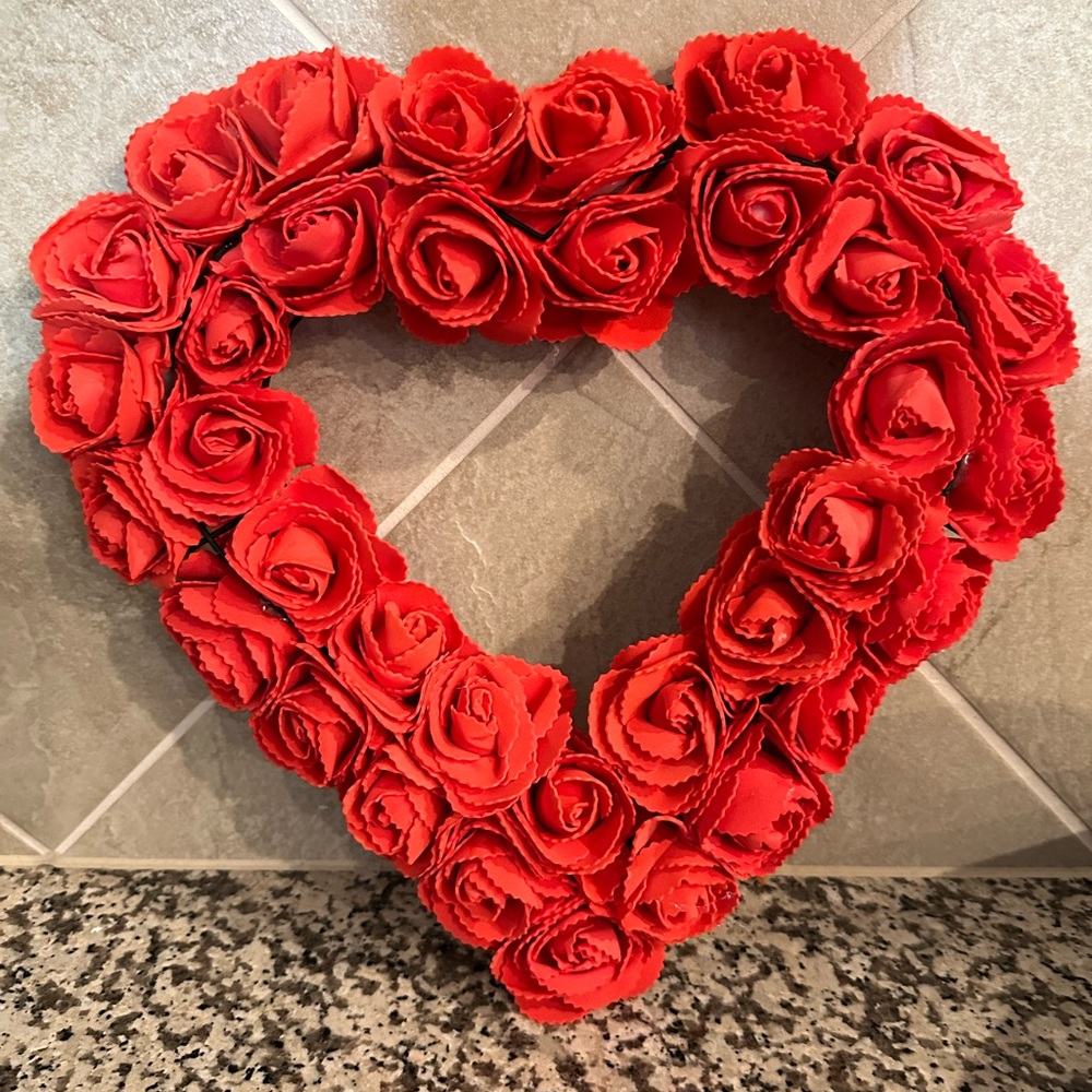 “Eternal Blossom Heart - Handcrafted Floral Wall Decor